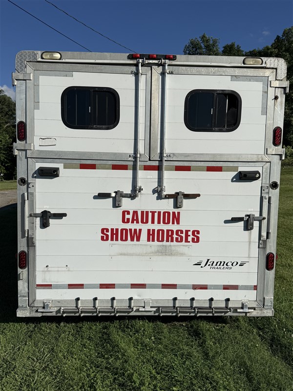 Trailer Photo 3