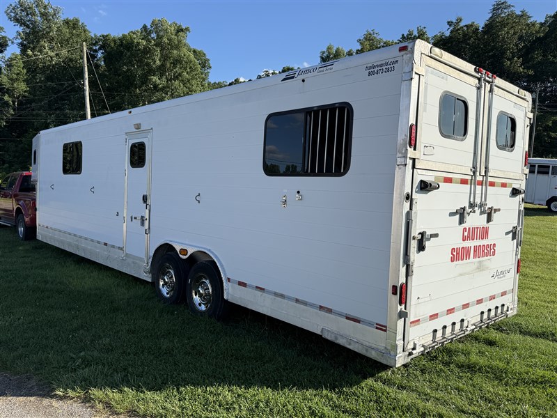 Trailer Photo 7