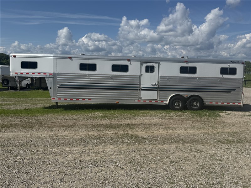 Trailer Photo 3