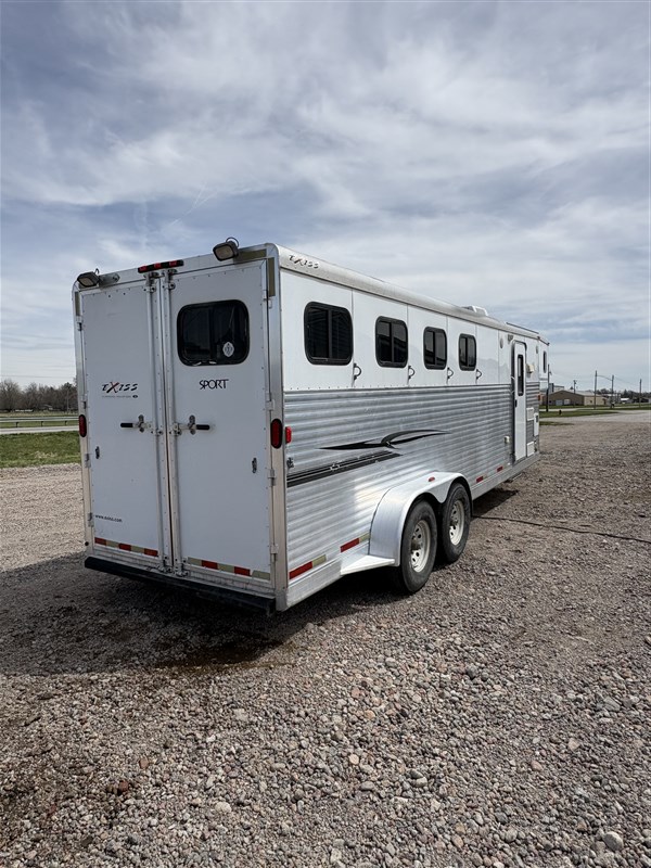 2004 Exiss sport 4 horse