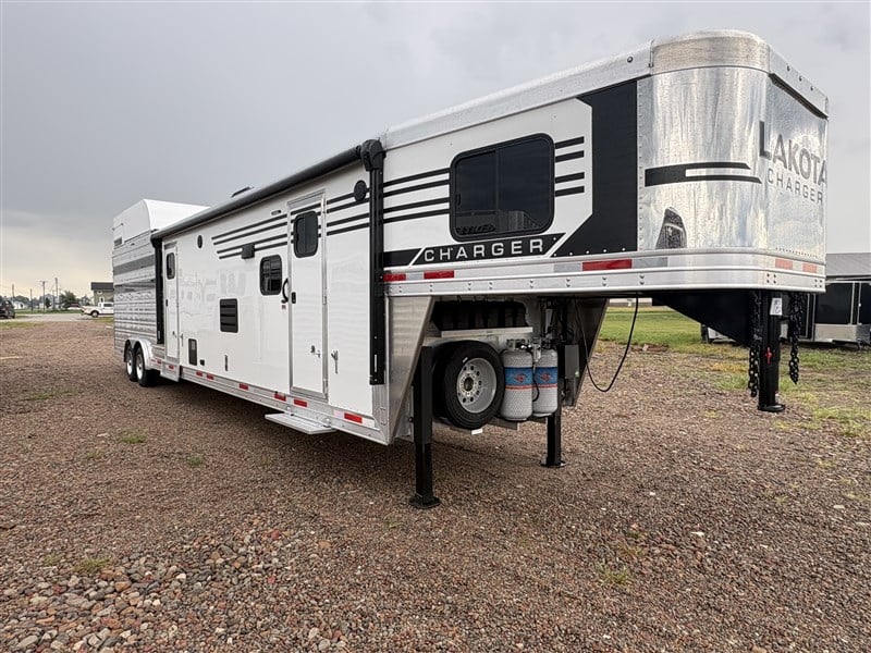 2027 Lakota