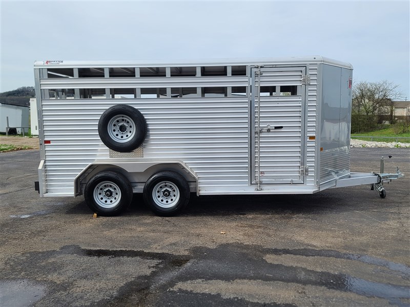 2023 Frontier 16' 7" livestock