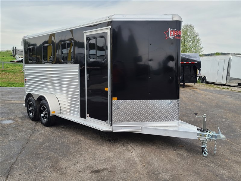 2023 Frontier strider 3 horse slant