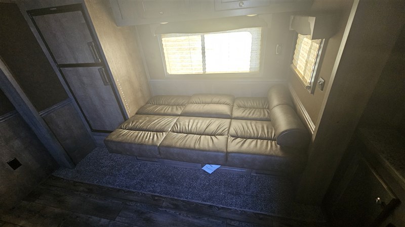 Trailer Photo 17
