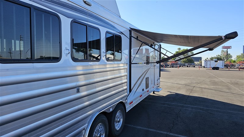 Trailer Photo 25