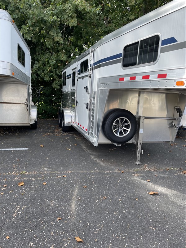 Trailer Photo 17
