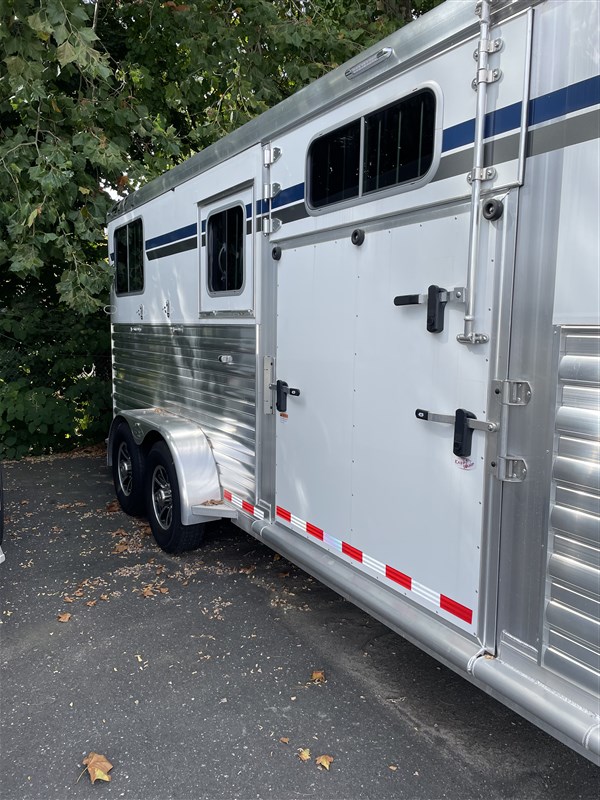 Trailer Photo 16