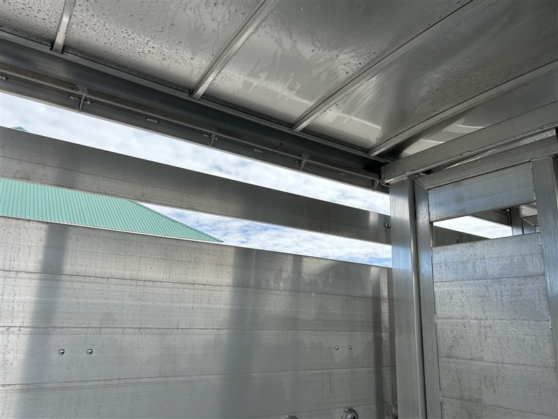 Trailer Photo 7