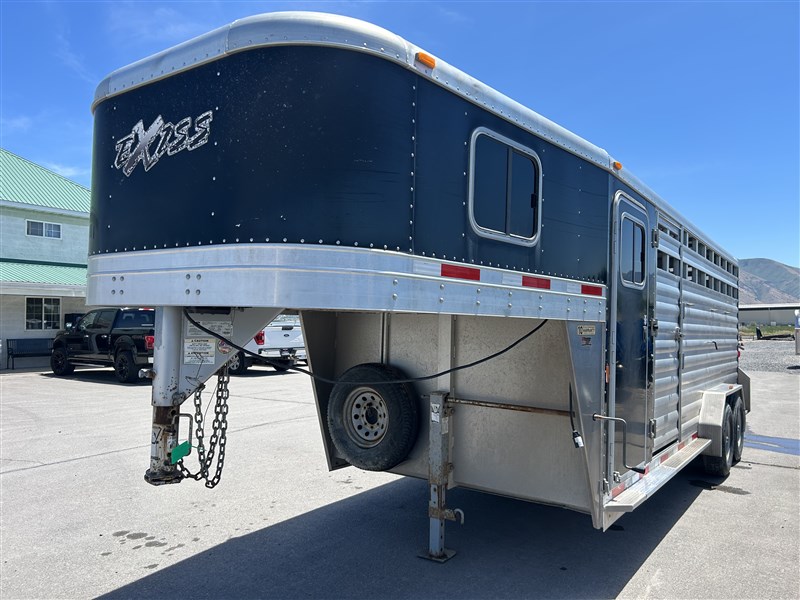 Trailer Photo 2