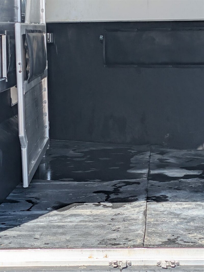 Trailer Photo 4