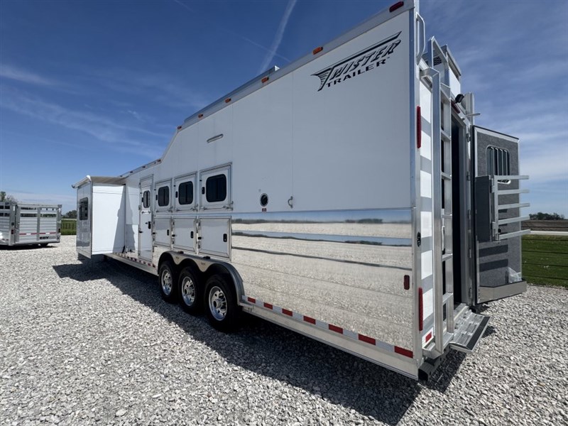 Trailer Photo 6