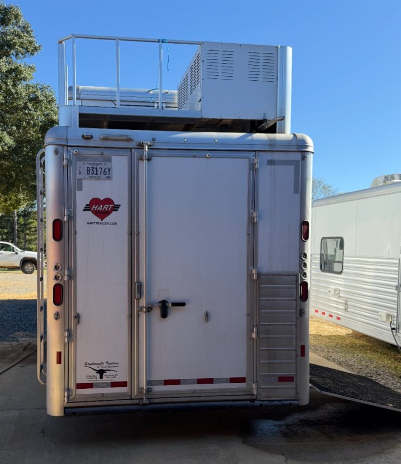 2024 Hart 4 horse side load w/ 15' outlaw conversions