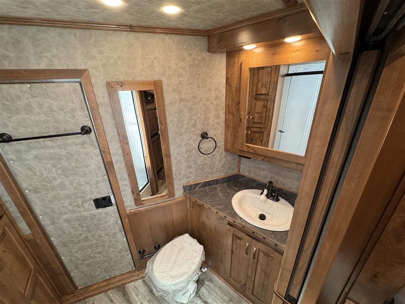 2026 Twister Trailer 5 horse sideload w/ 13'6 trail boss conversions