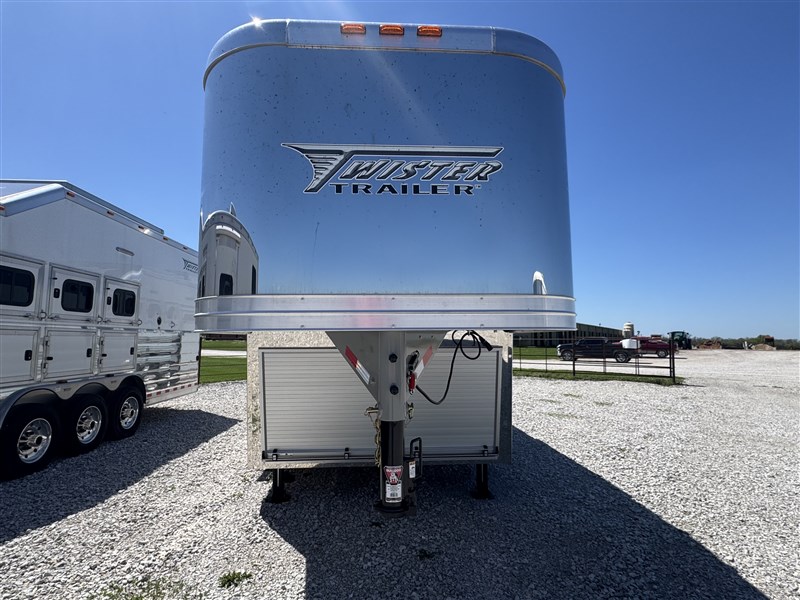 Trailer Photo 27