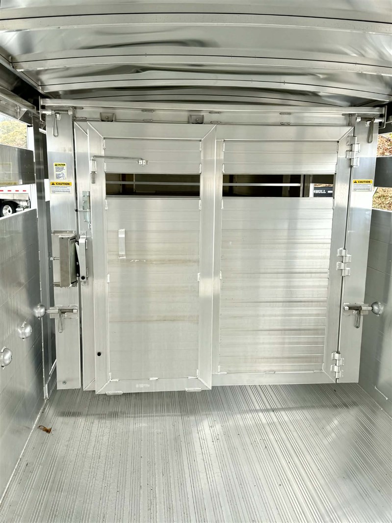 2026 Hillsboro endura 24' stock trailer