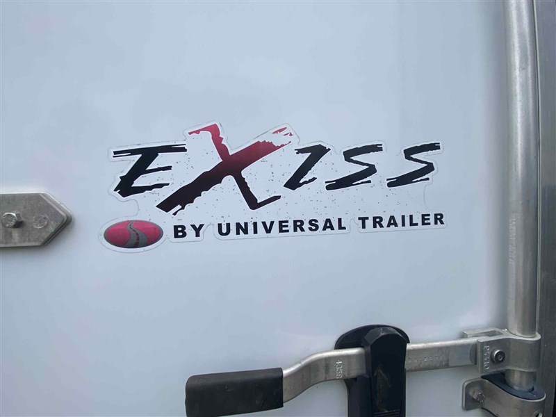 Trailer Photo 12