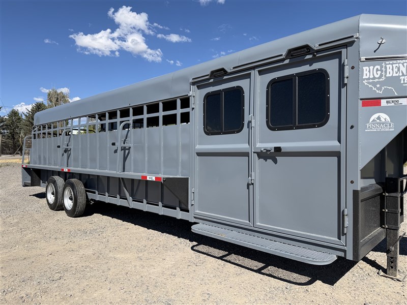 Trailer Photo 15