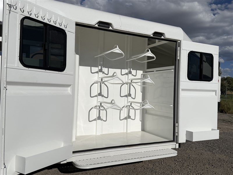 Trailer Photo 7