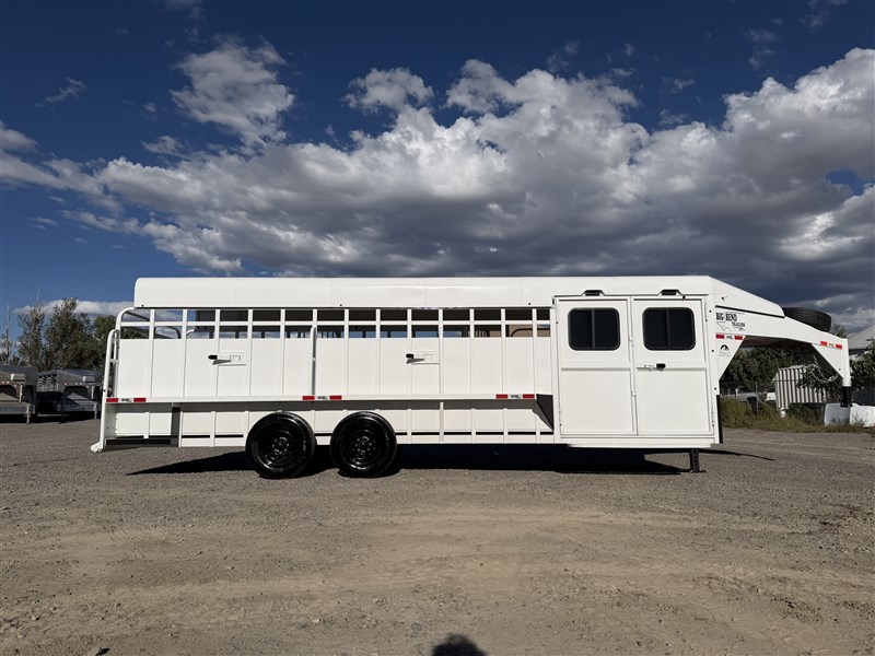 Trailer Photo 3