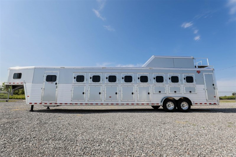 Trailer Photo 10