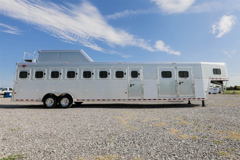 Trailer Photo 9