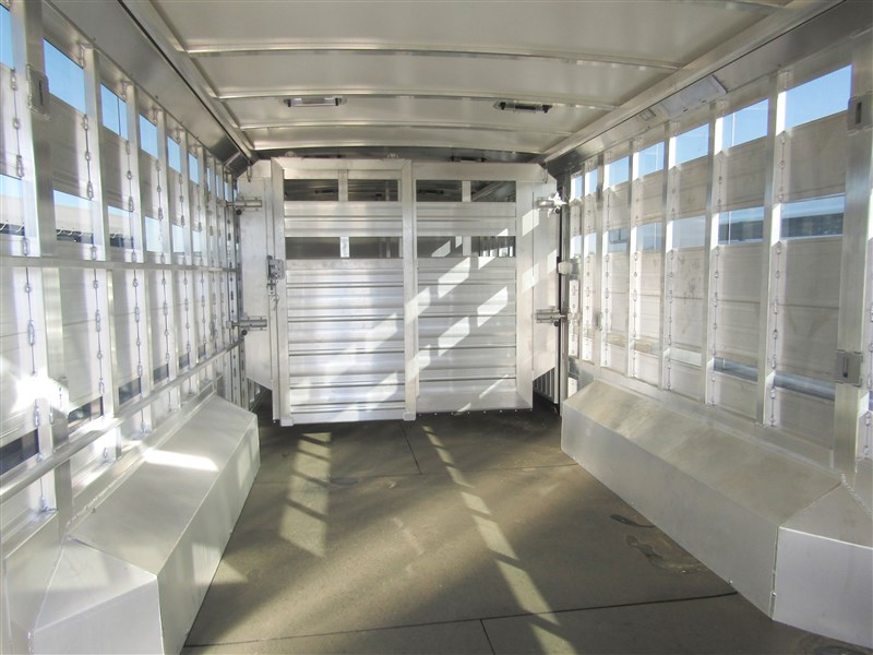 Trailer Photo 5