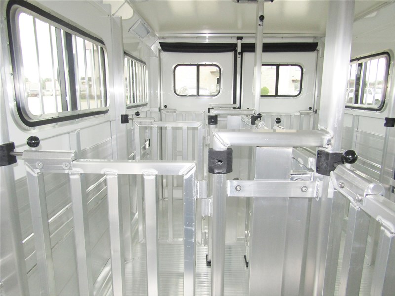 Trailer Photo 5