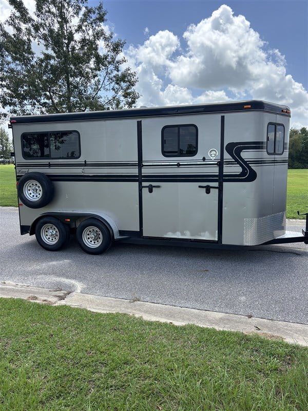 Trailer Photo 1