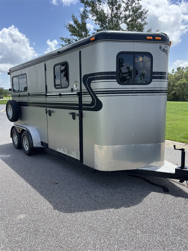 Trailer Photo 2
