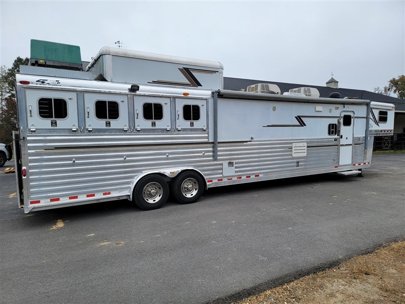 2005 4 Star 4 Horse LQ