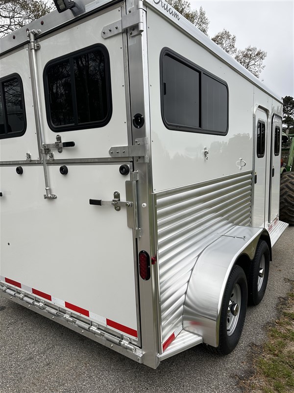 Trailer Photo 2