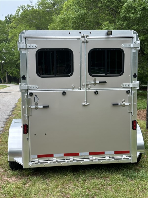 Trailer Photo 6