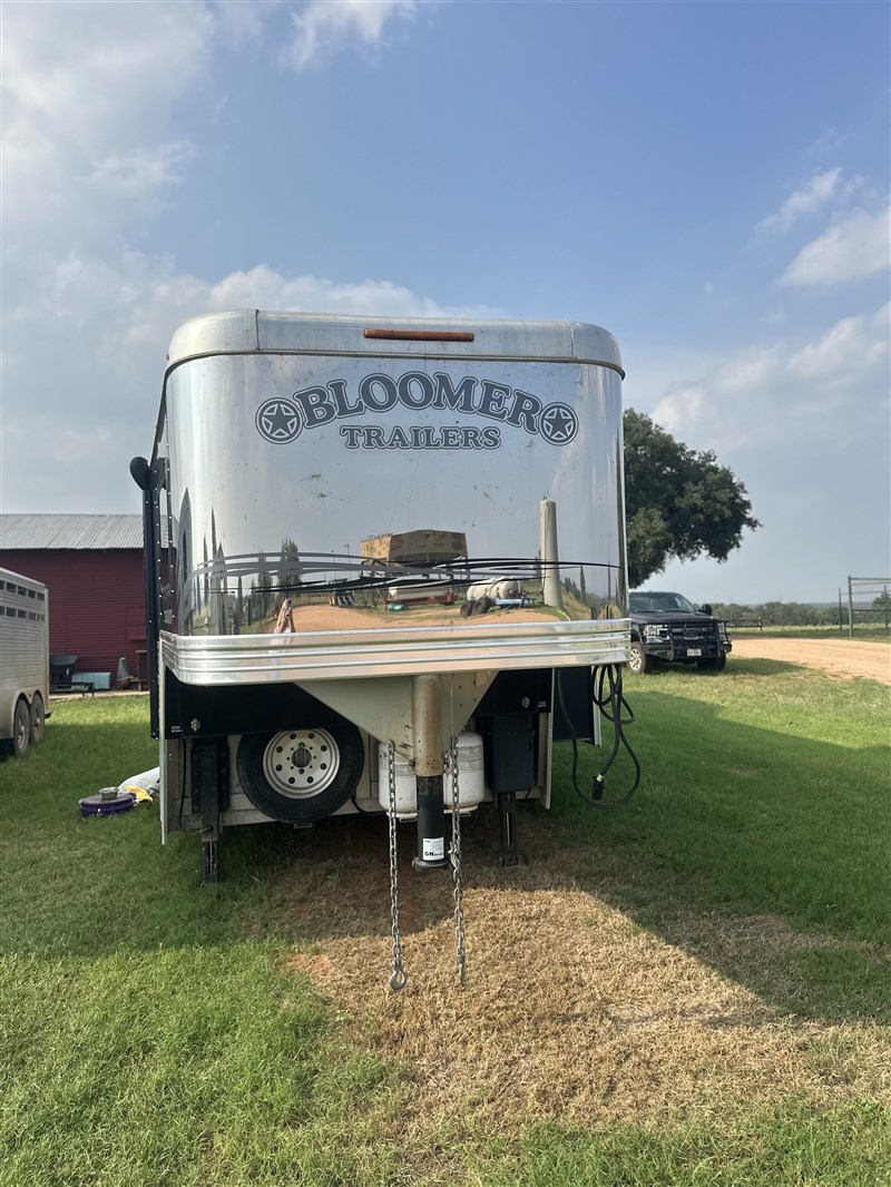 2013 Bloomer Aluminum LQ gooseneck