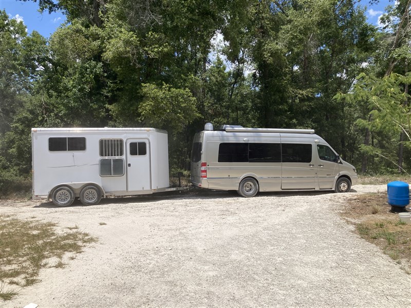 2004  Featherlite