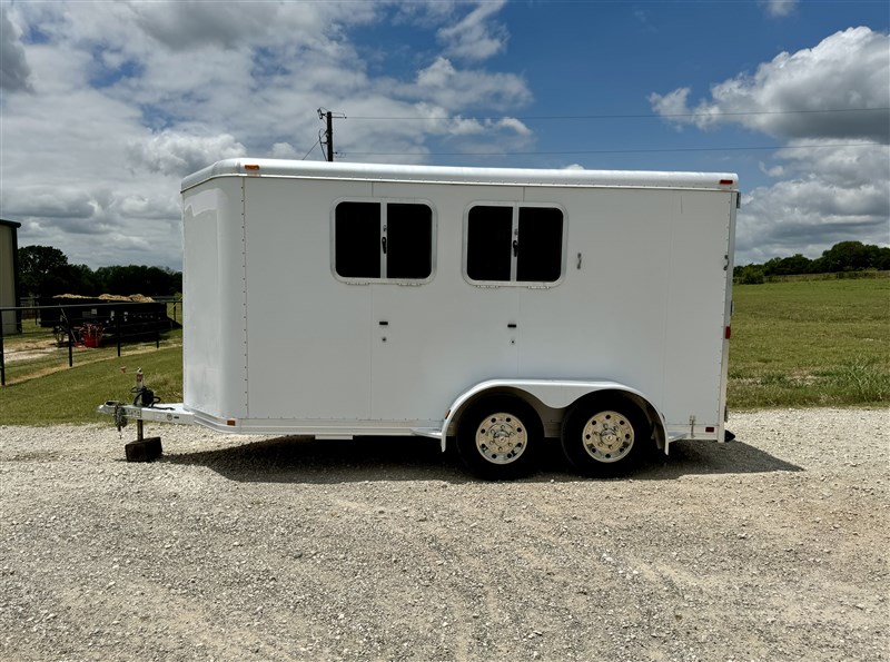 2005 Featherlite 2 horse bp