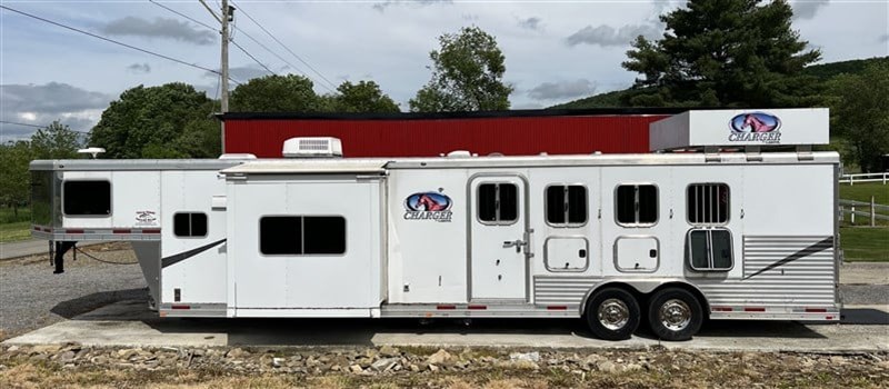 2011 Lakota charger 8415