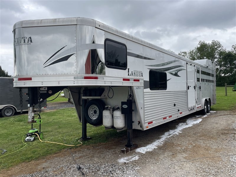 2019 Lakota charger