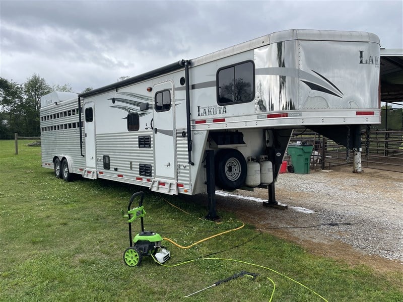 2019 Lakota charger