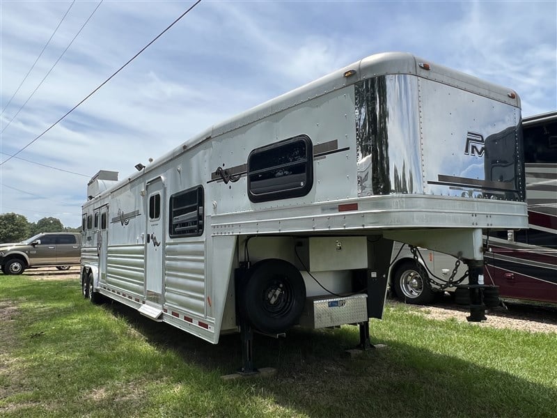 2007 Platinum Coach lq