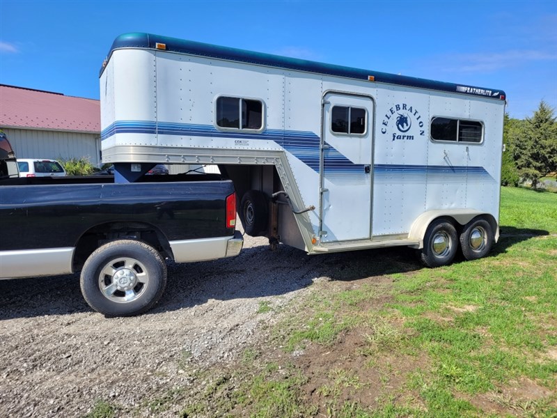 1996  Featherlite