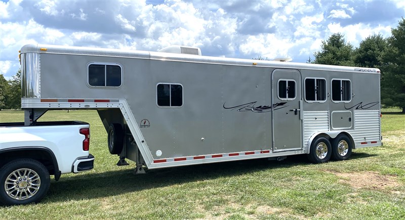 2005  Featherlite