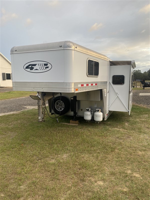 2017 4-star 4h slant load runabout xl