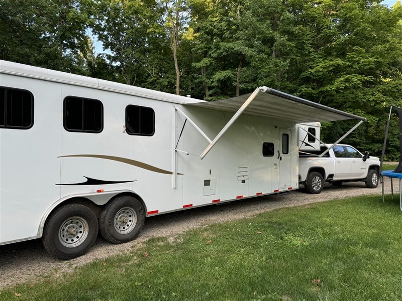 2013 Bison trail express-bunk bed