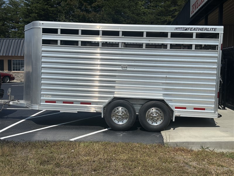 2014  featherlite