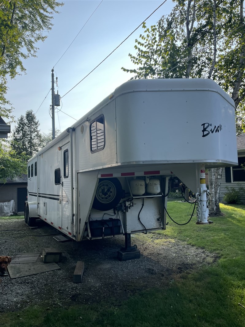 2007 Bison trail express