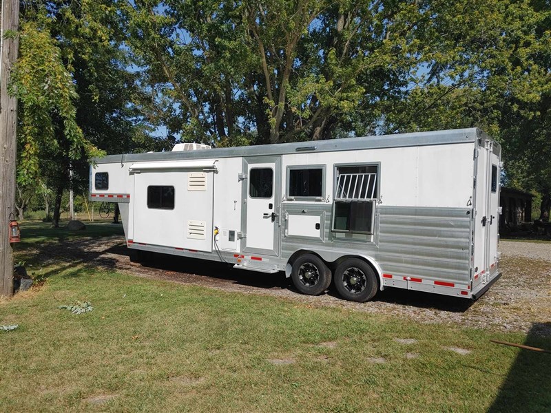 2018 Sierra 53126