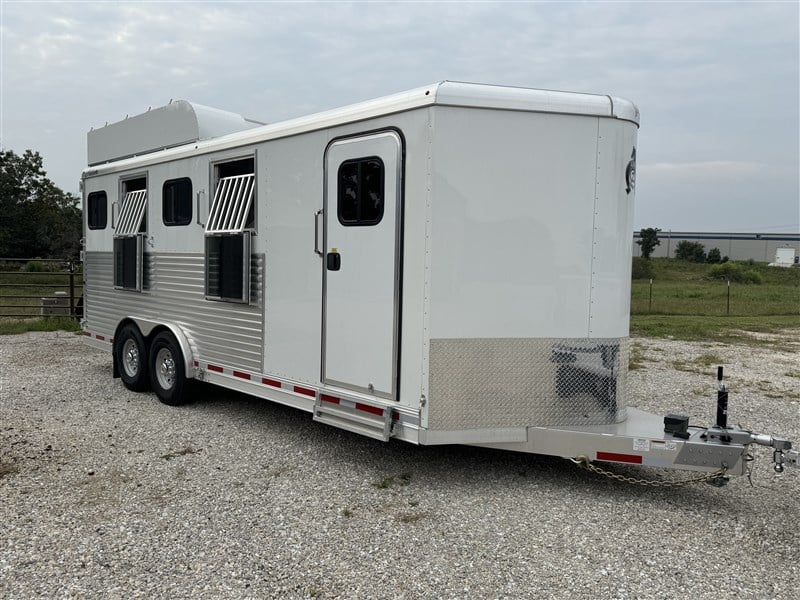 2023 Adam 8'x21'x7'6 tall 4h slant bumper