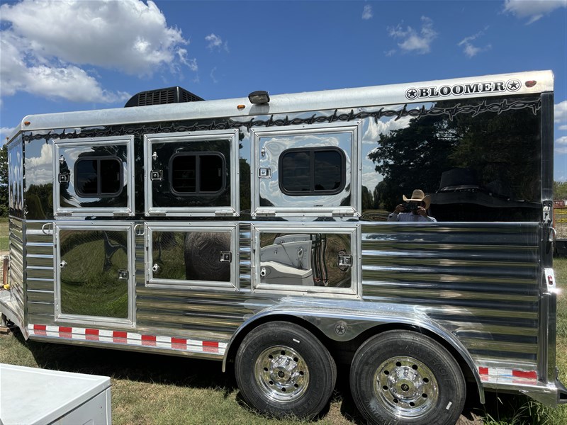 2005  Bloomer