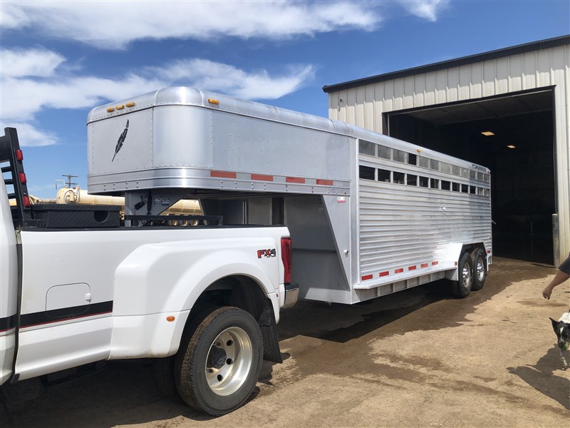 2005  Featherlite