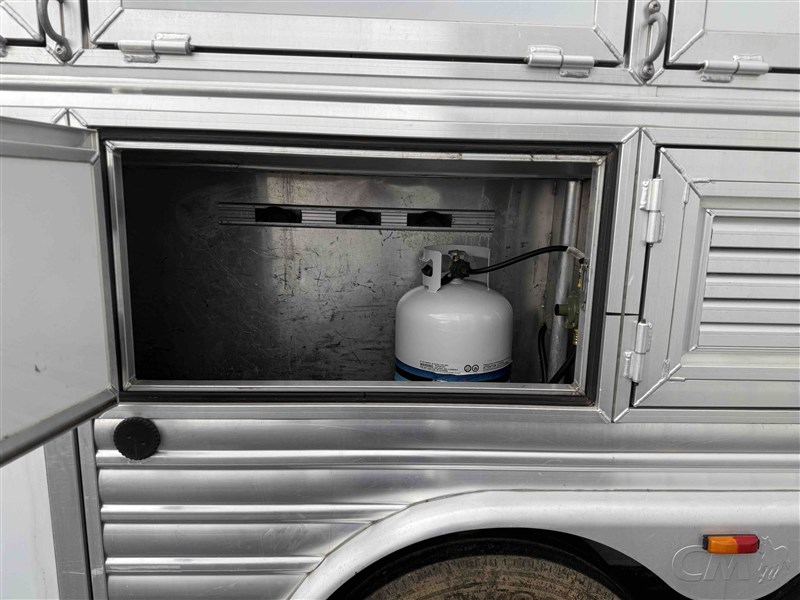 Trailer Photo 7